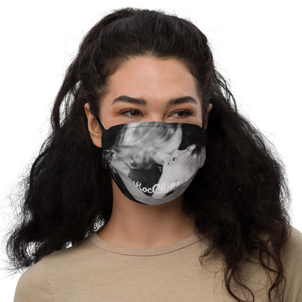 Girls kiss  face mask